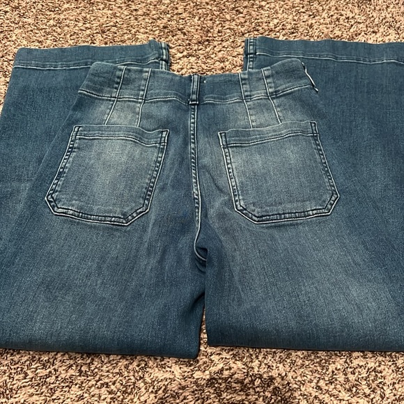 Anthropologie Colette Cropped High-Rise Wide-Leg Jeans by Maeve medium blue 26 - Picture 6 of 7